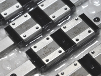 How to Select the Preload Class of Linear Guides?