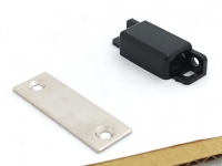 Magnetic Catches: Causes of Holding-Force Loss